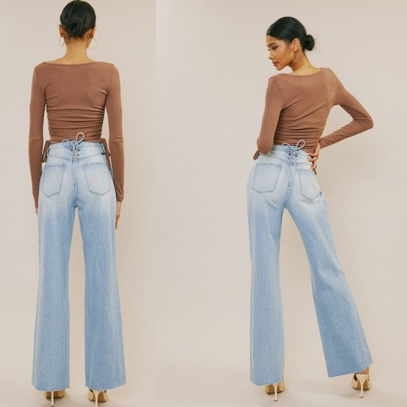 KanCan High Rise 90’s Flare Leg Jean - Picture 6 of 7